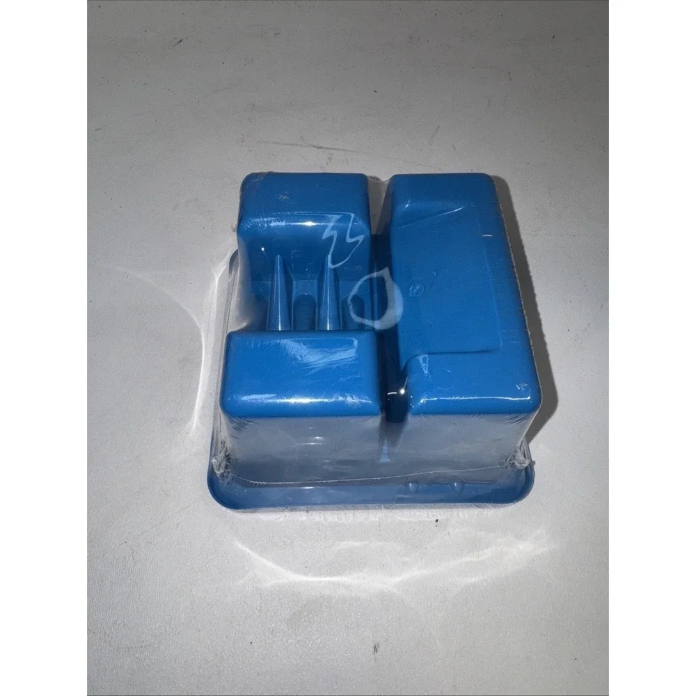 Mont Marte Twin Compartment‎ Plastic Brush Washer, Brush Cleaning and Drying New